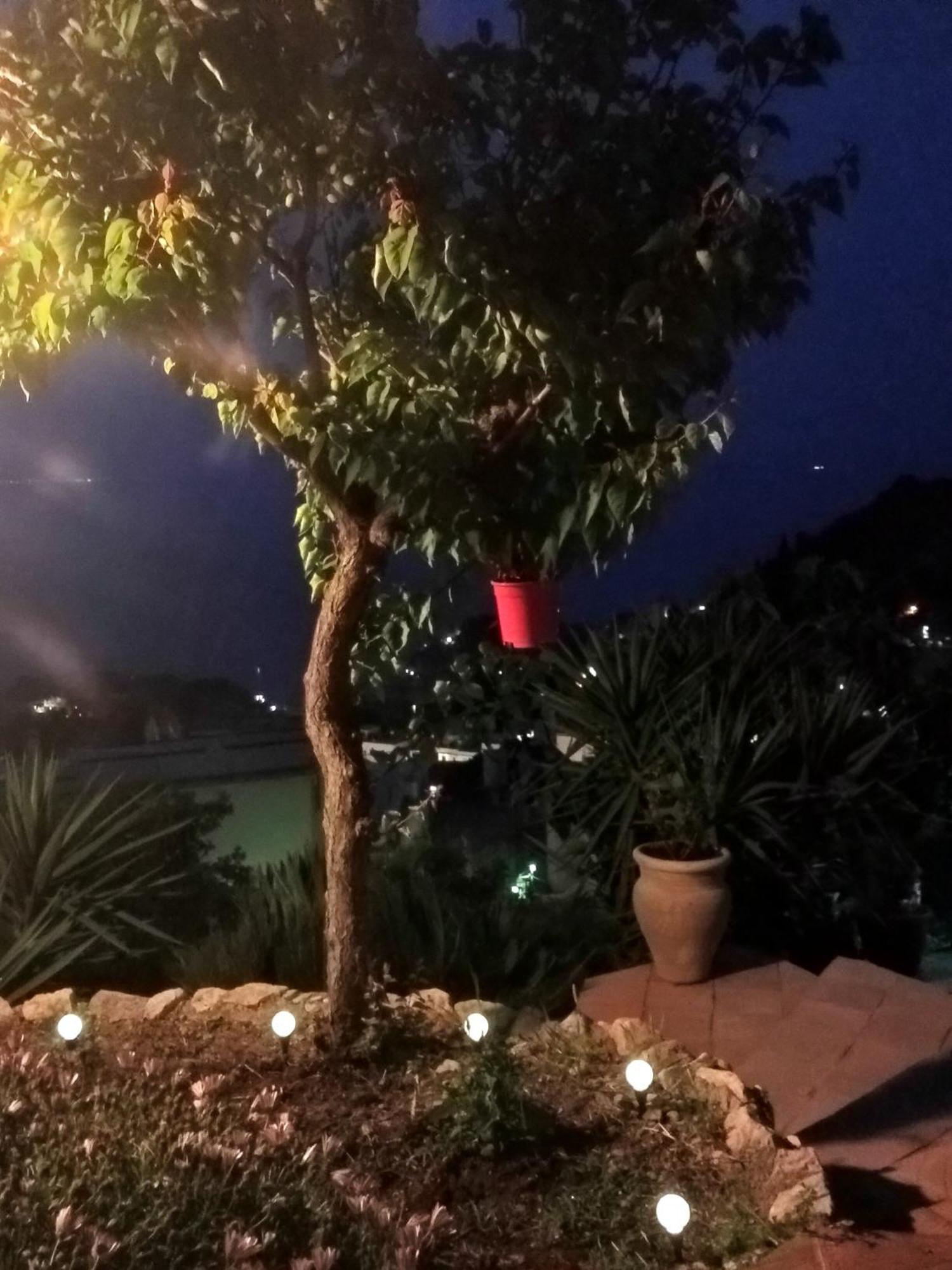 U Castiddanu Lägenhet Taormina Rum bild